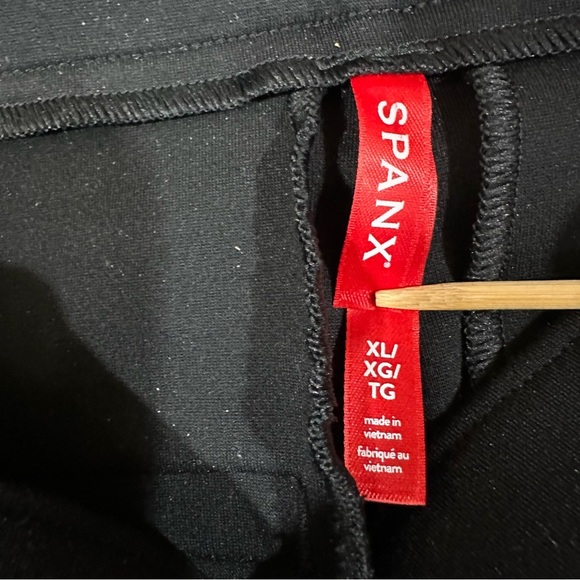 SPANX Super Smooth Perfect Fit Ponte Kick Flare Pant 20386R Black Size XL - Picture 4 of 6